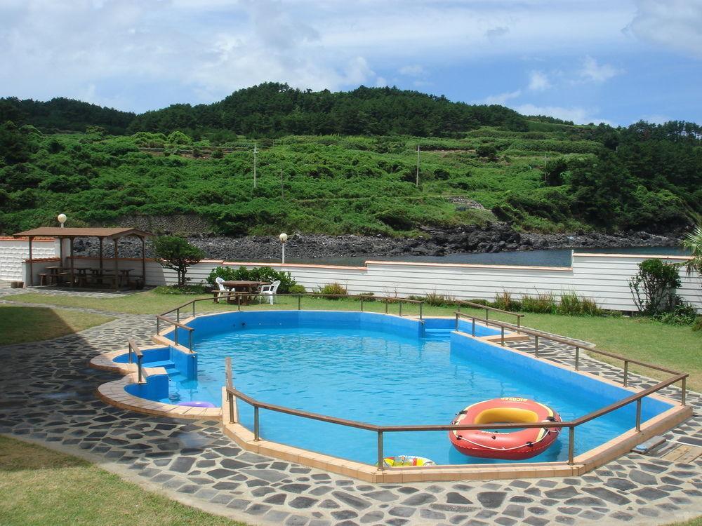 Park Beach Hotel เมืองเชจู ภายนอก รูปภาพ